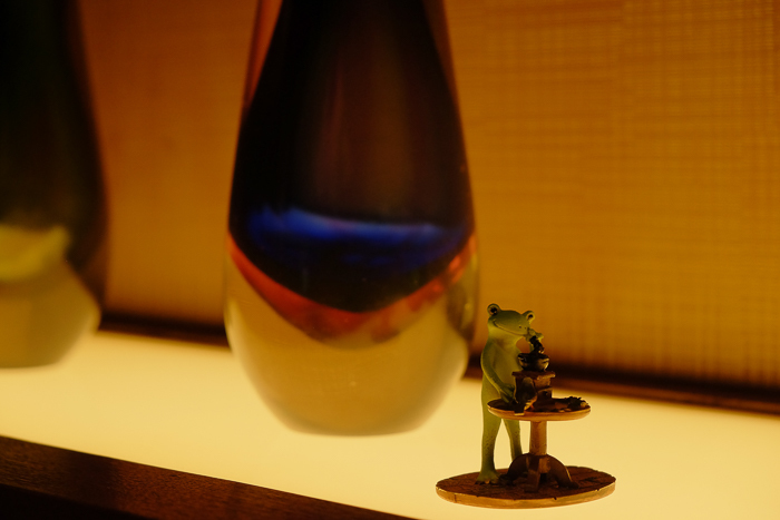 coLALAT}NJtFŎBAJG̃R|[V[YEMr.Frog