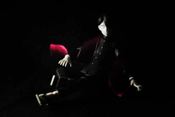 ツバキアキラが撮った、figma、R・田中一郎。光画部発行の新雑誌「RanRam 乱々」に掲載された、R・田中一郎のポートレート。